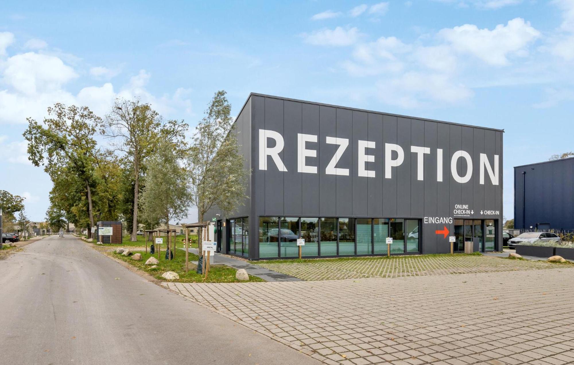 Beach Front Home In Lembruch-Duemmer See With Wifi Exterior foto