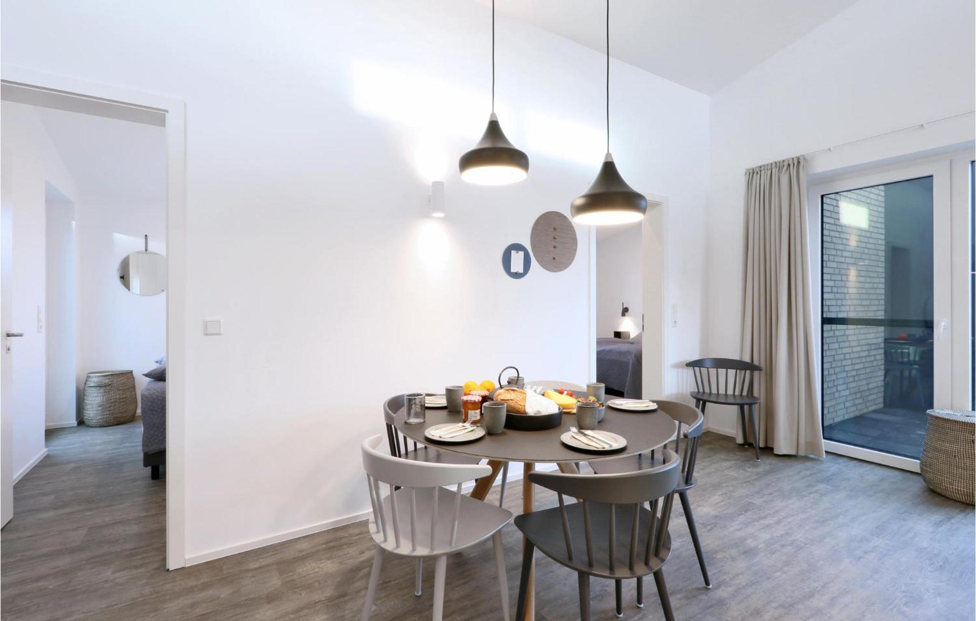 Beach Front Home In Lembruch-Duemmer See With Wifi Exterior foto